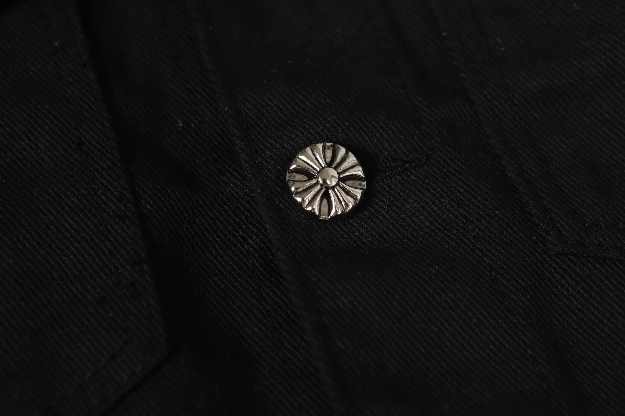 P360 Chrome Hearts 25ss patchwork leather cross patchwork embroidered shirt denim jacket Color: Picture color Size: M-3XL